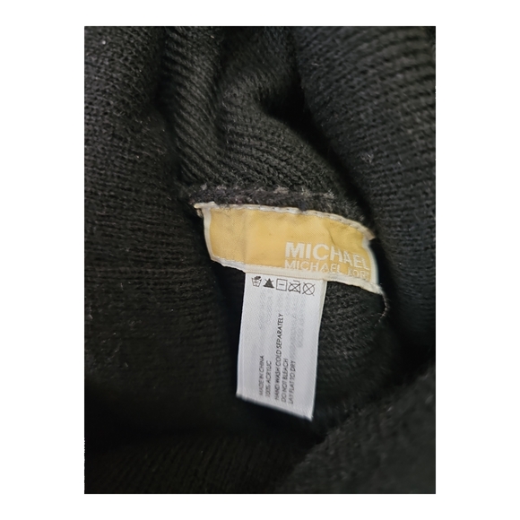 MICHAEL KORS Signature Beanie Winter Hat Black MK Allover Print - Picture 3 of 3